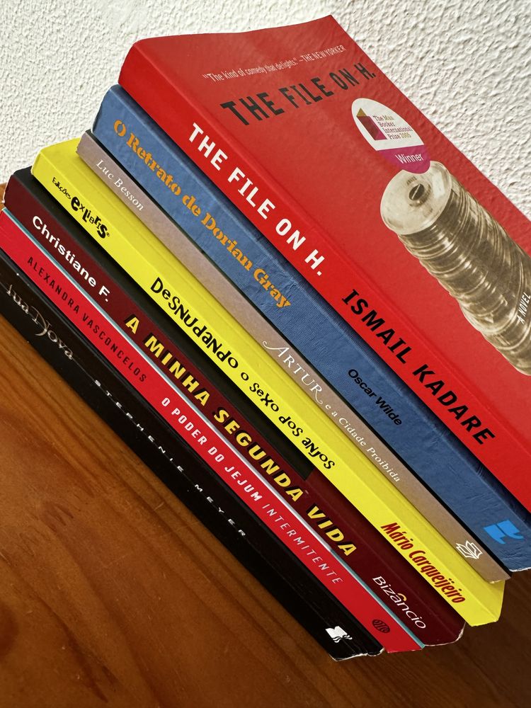 Livros de vários autores