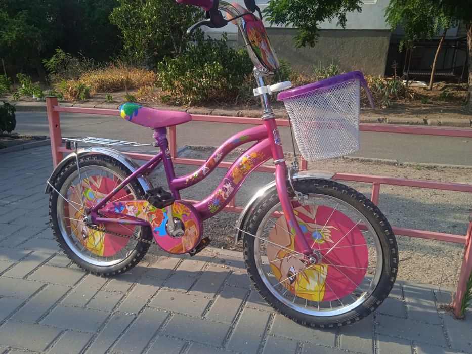Велосипед дитячий дівчинка