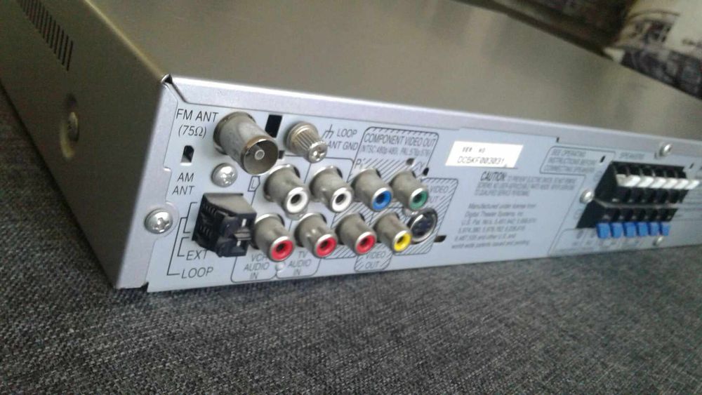 Panasonic  Доиашний кинотеатр SA- HT 335 80 W