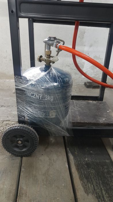 OKAZJA Gril Gazowy + akcesoria + butla