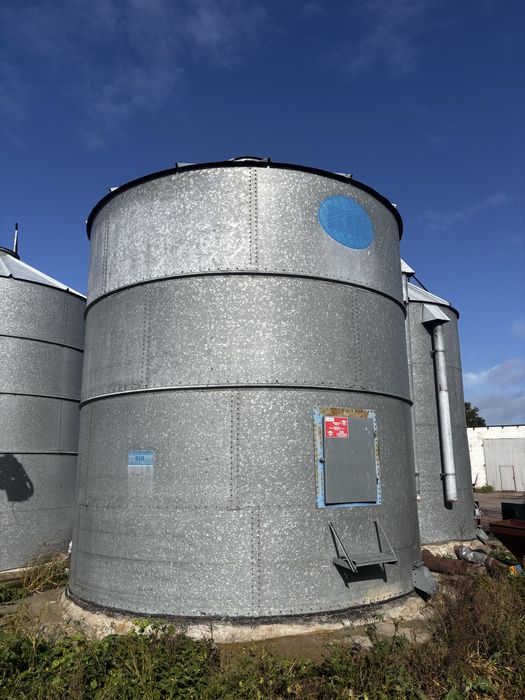 Silos Bin 60 ton 3 sztuki oraz jedna sztuka 30 ton