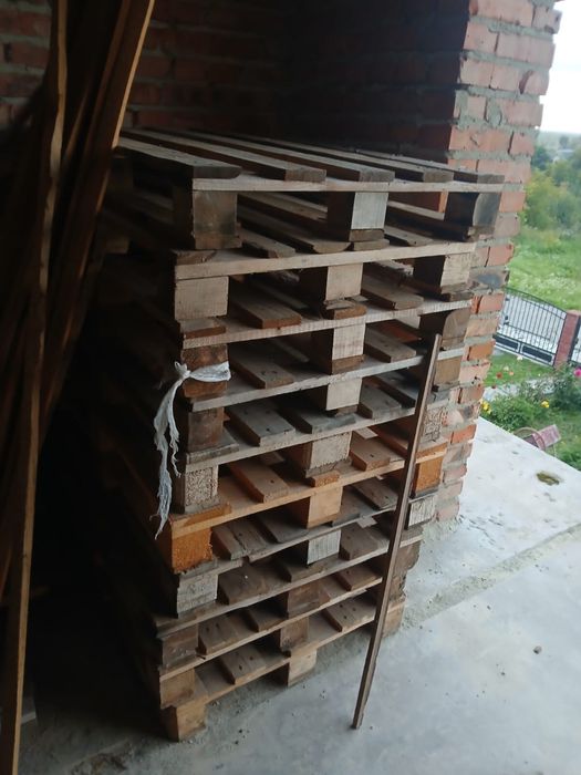 Продам піддони, деревяні палети
