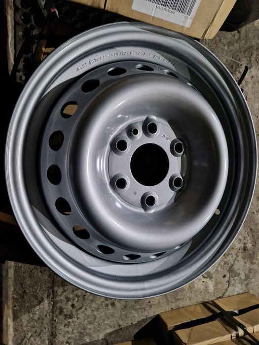 Felgi stalowe IVECO Daily 6,5X16 6X125 najwyższa jakość