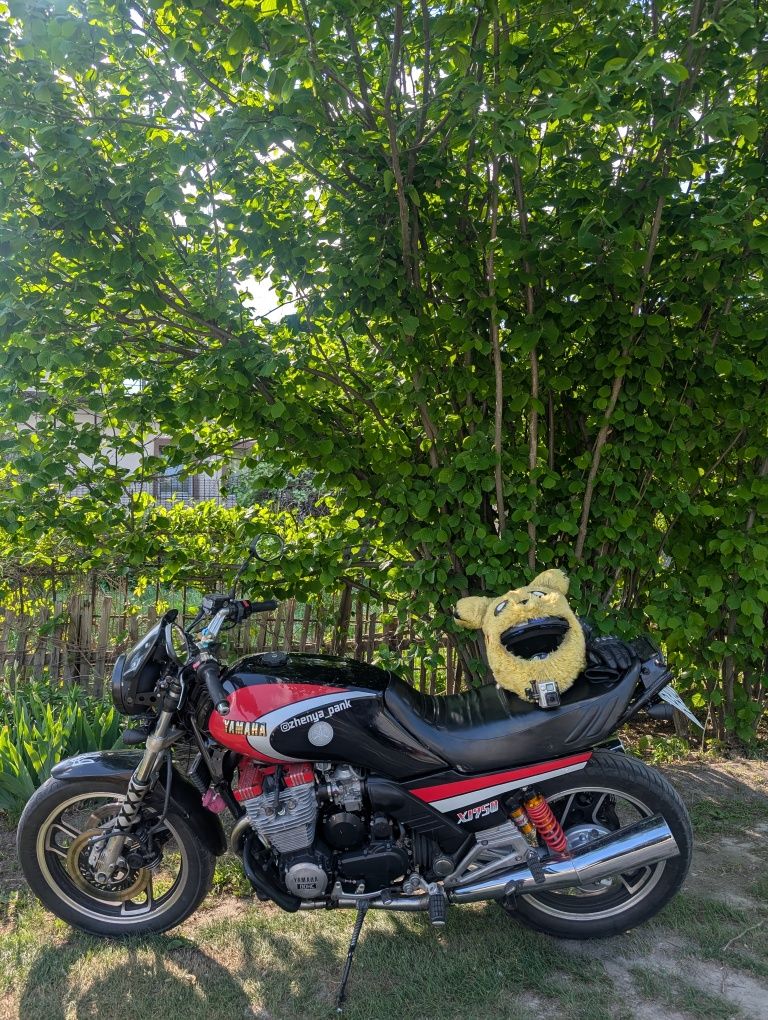 Yamaha xj 750 84