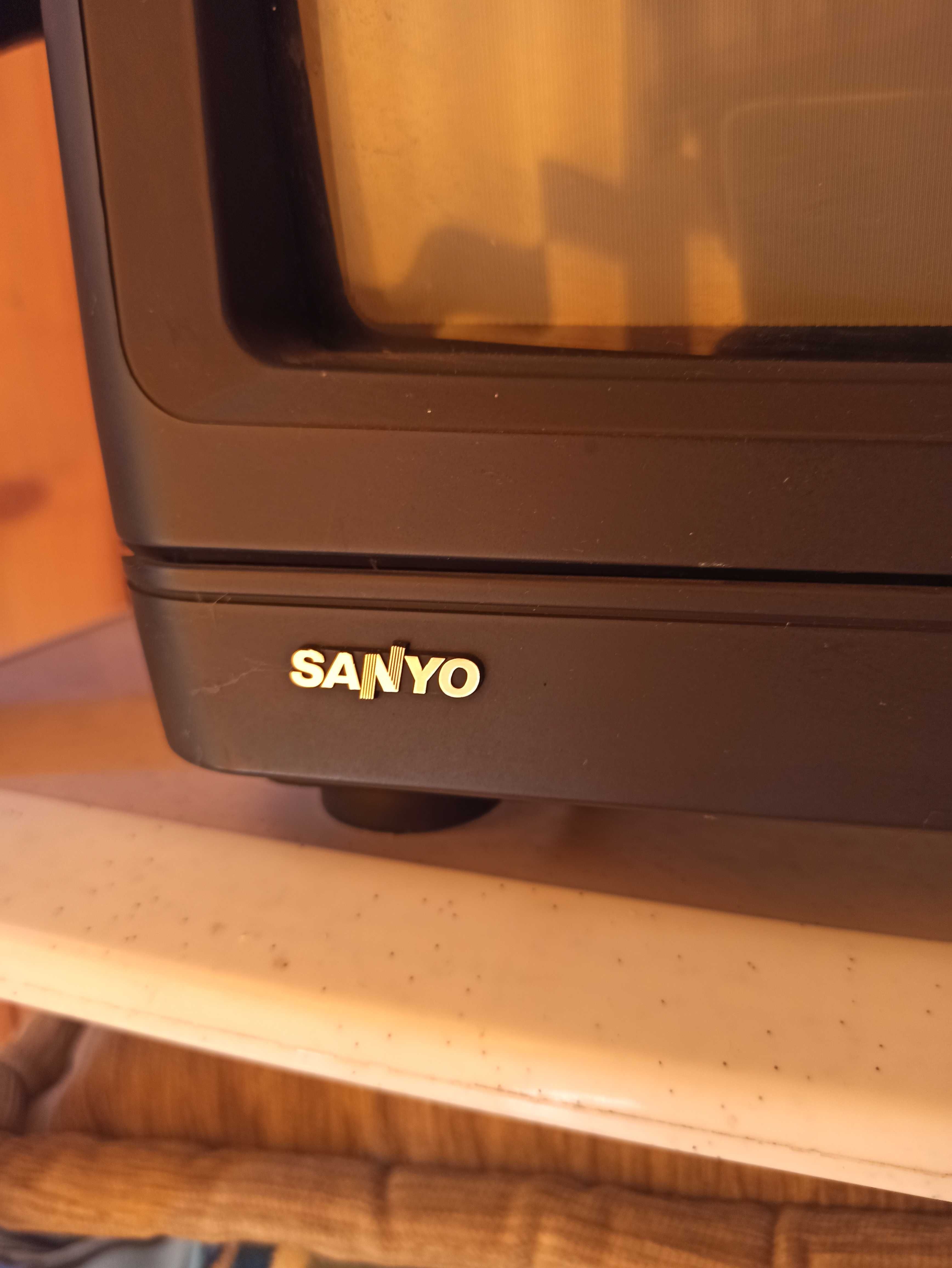 Telewizor SANYO. Model C14EA13EX TXT