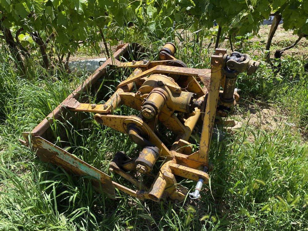 Serviços Agrícolas Terraplanagem Giratória