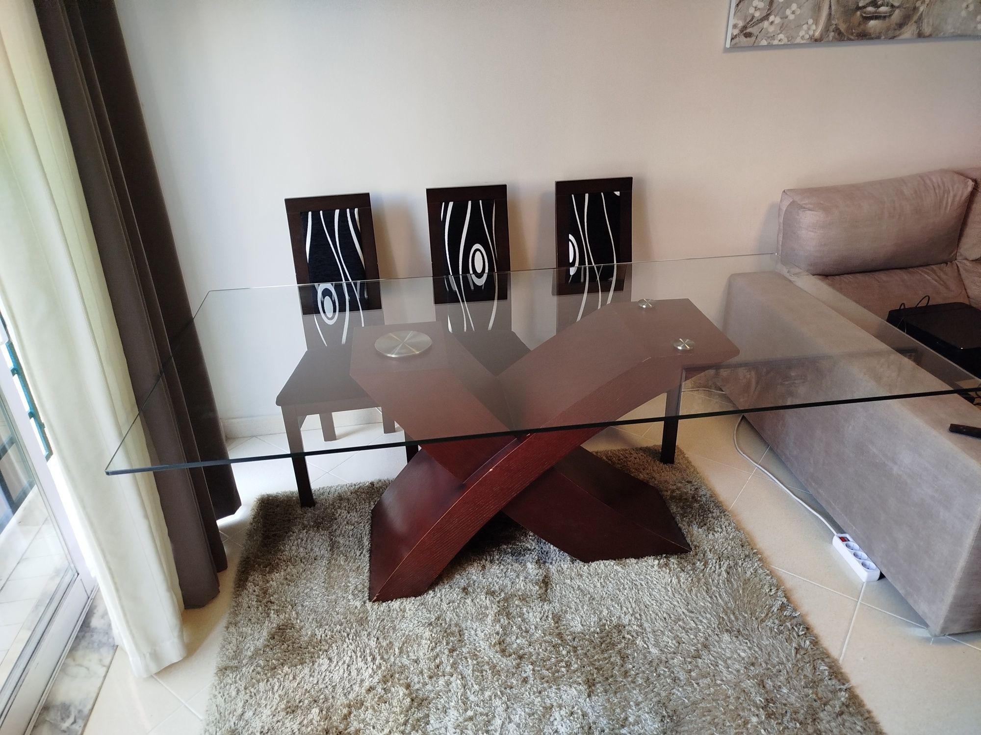 Mesa de Sala em Vidro com 6 cadeiras