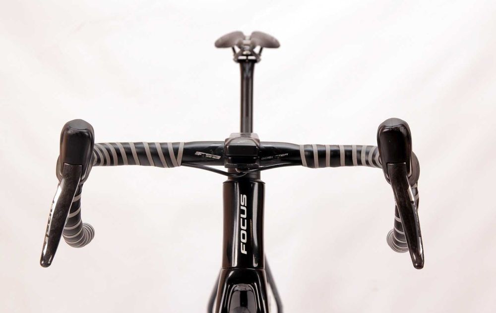 Rower szosowy FOCUS IZALCO Max Disc Sram RED AXS Ceramic Speed roz. M