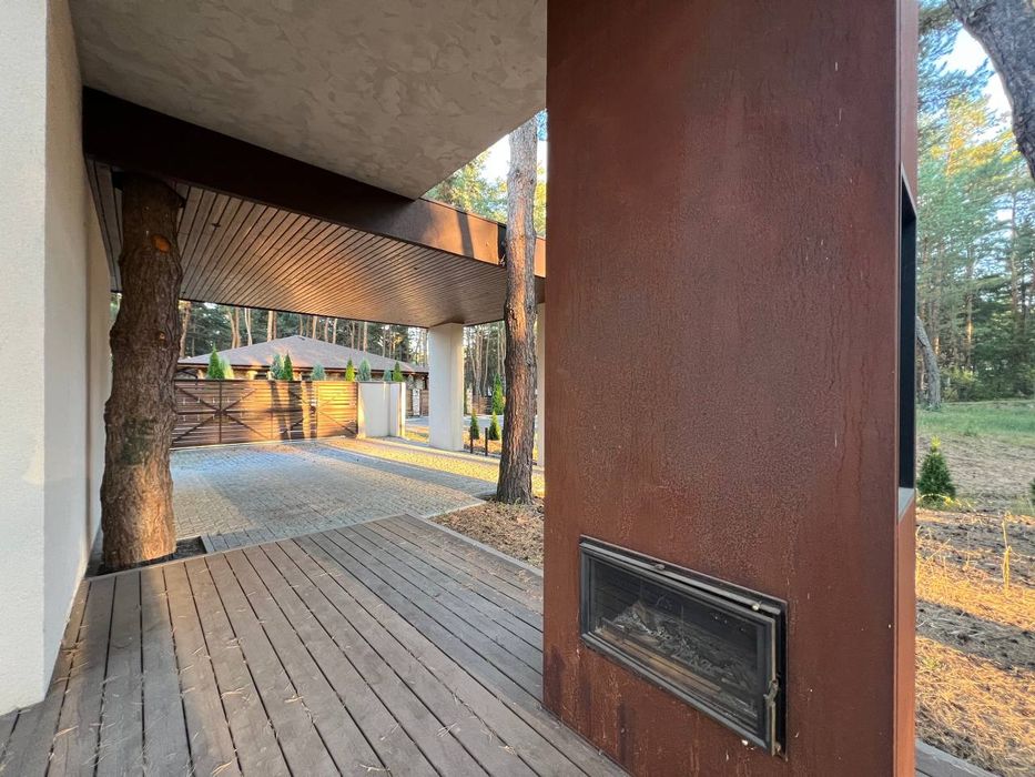 Продаётся дом в Обуховке в сосновом лесу закрытая территория река