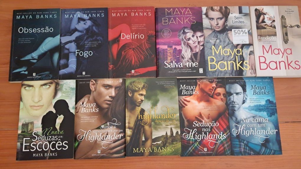 Literatura erotica E L James,  Megan Maxwell,  Sylvia Day, J R Ward