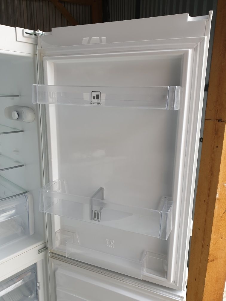 Двухкамерный холодильник Whirlpool 175 cm