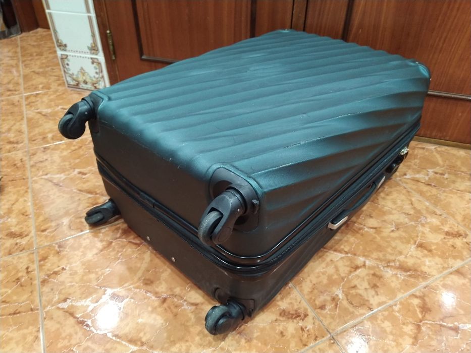 Mala malas de porão até 23 kg viagem casa quarto apartamento vivenda.