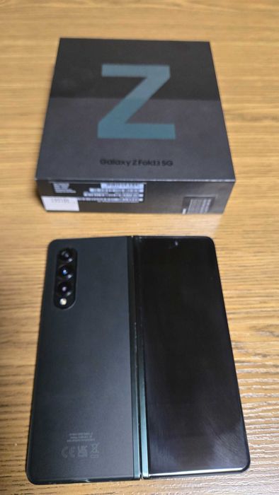 Samsung Galaxy Fold 3