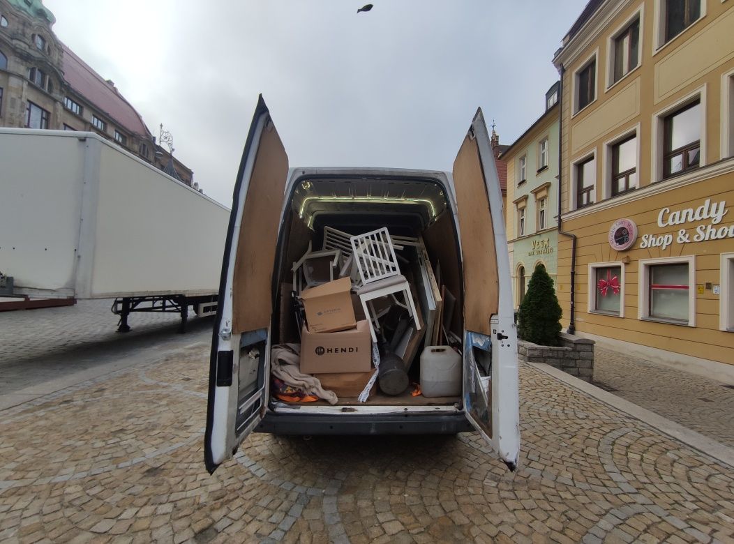 Tanie przeprowadzki Wrocław – bus z windą + 2 pracowników WROCŁAW