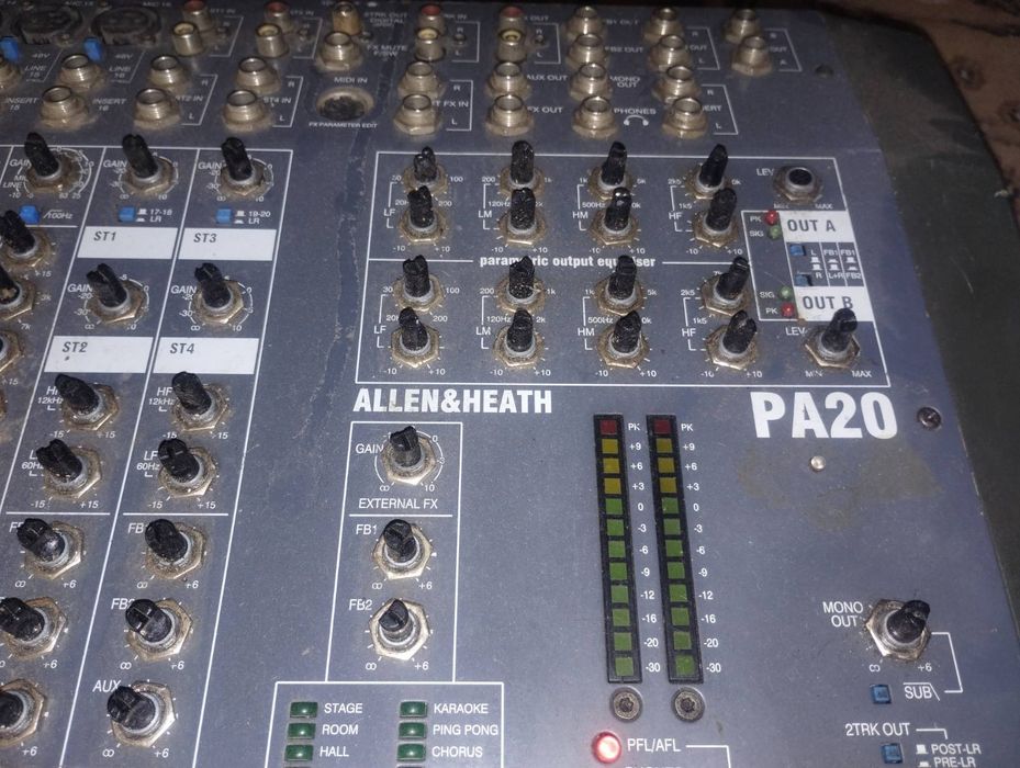 Мікшерний пульт ALLEN & HEATH PA20 на запчастини чи під ремонт