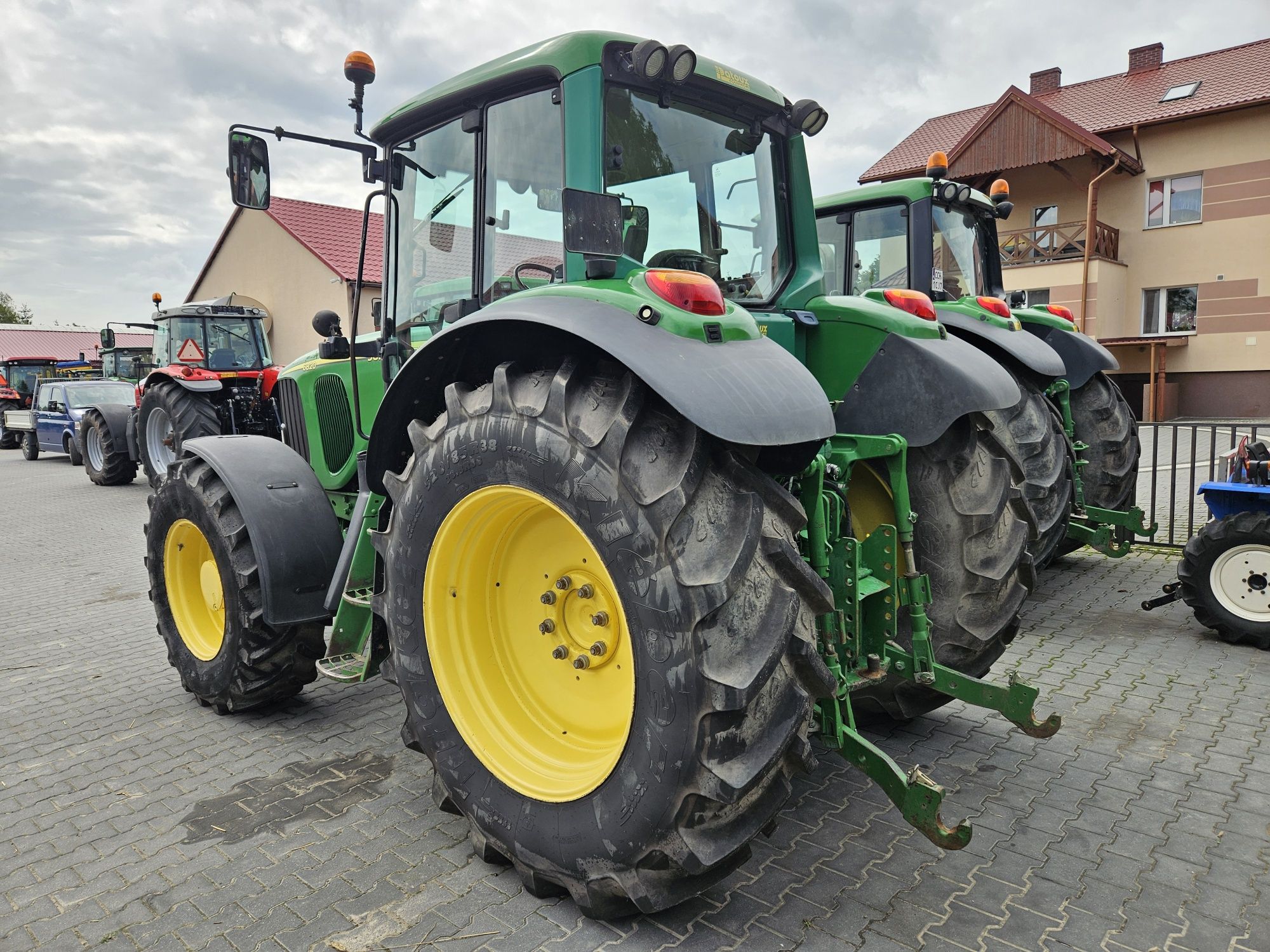 John deere 6820 Premium z roku 2005 nowe opony 6600mtg !
