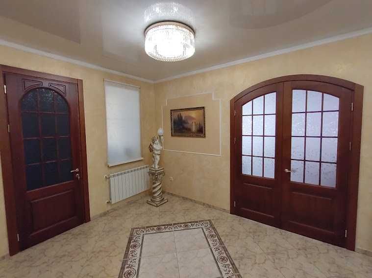 Продаж 2 поверхового будинку в покровському районі