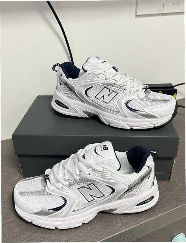 NOWE!!MęskieNew Balance 530ModnySneakersy WhitePociechaUnisex.41