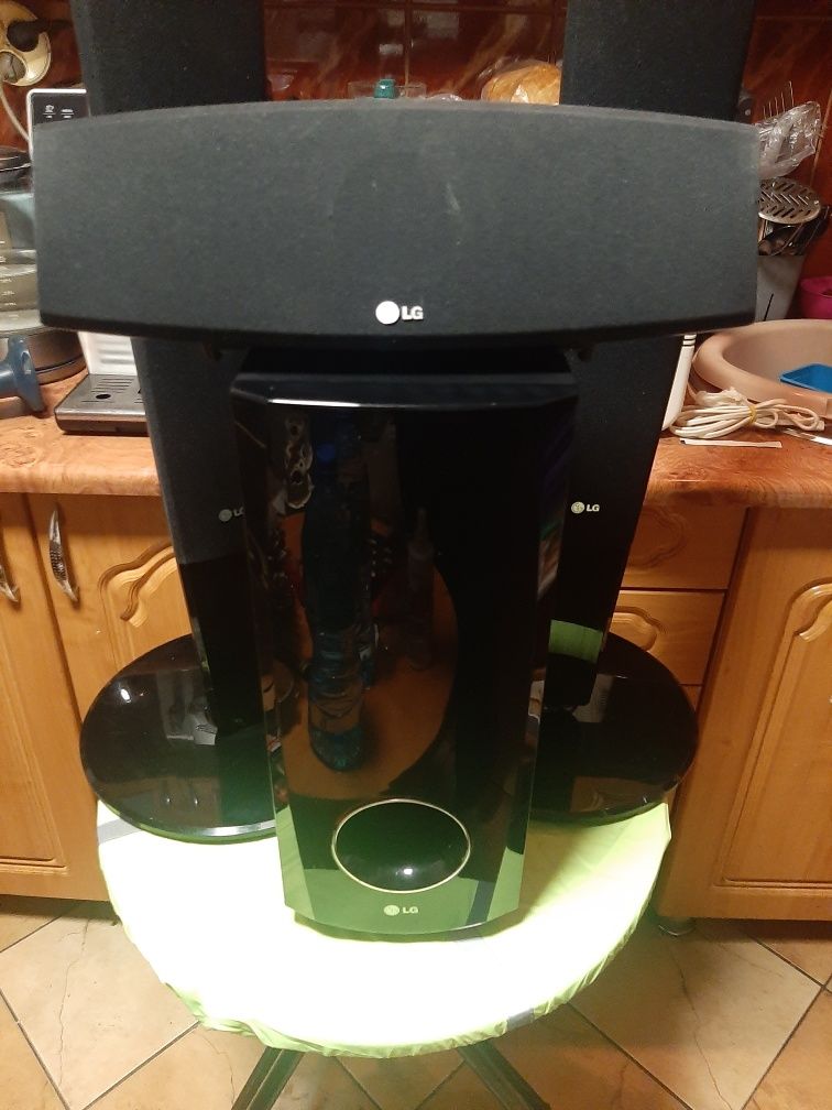 Głośniki zestaw LG sprawne zadbane  plus subwoofer