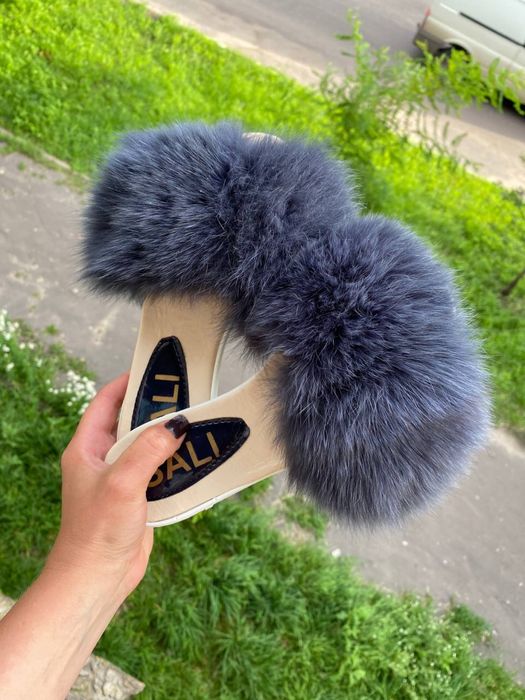 Розпродаж сезонний!!! Знижки! Пухнасті капці з натуральним хутром