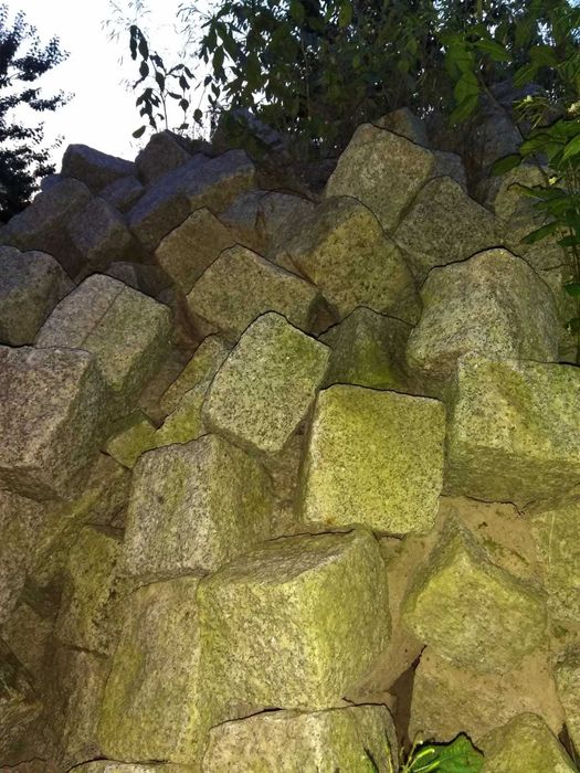 Kostka granitowa rozna