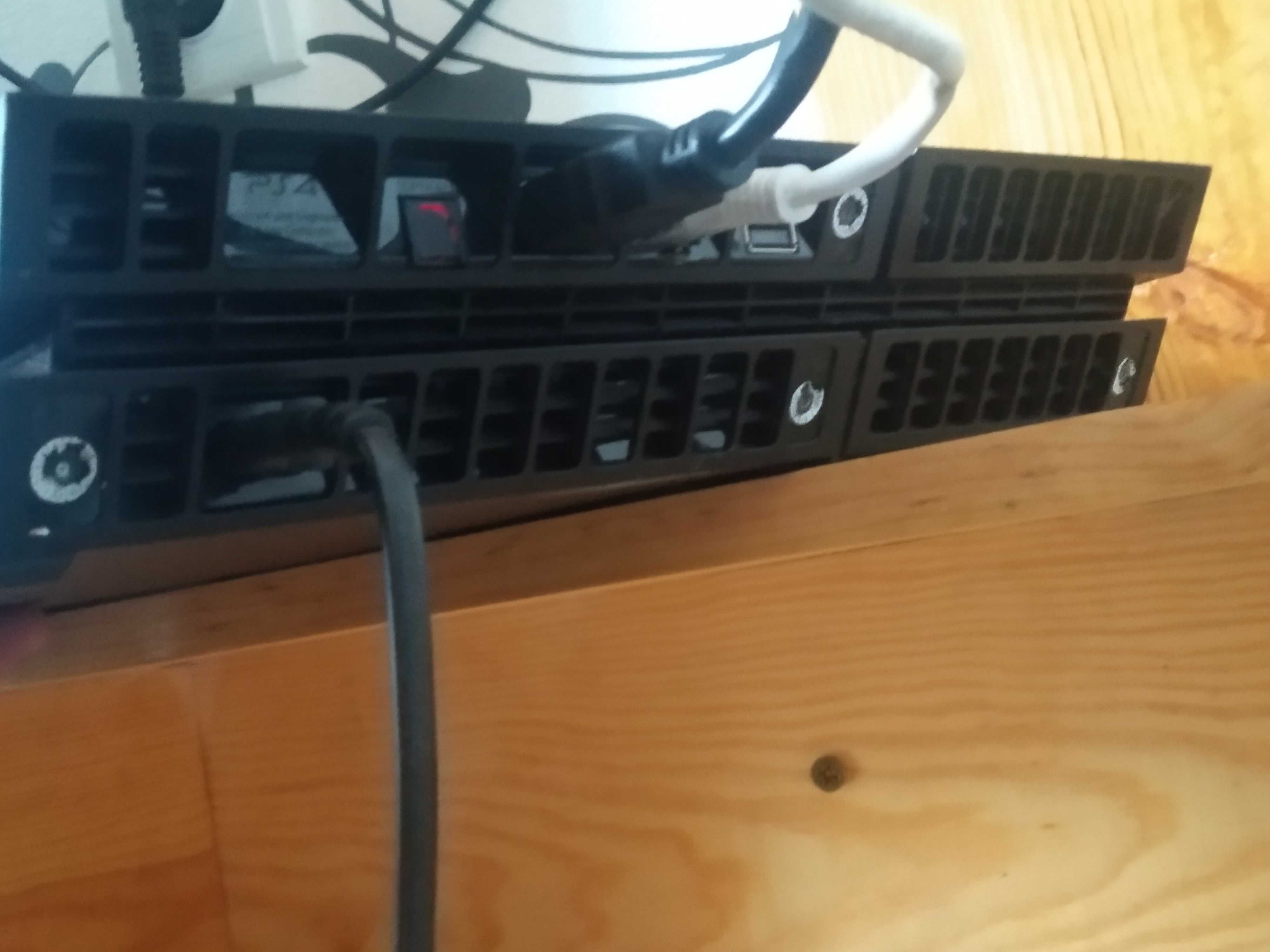 Обміняюю PS4 fat 1tb на відеокарту