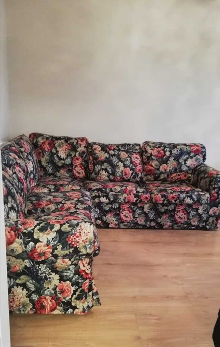 sofa narożna 4- osobowa