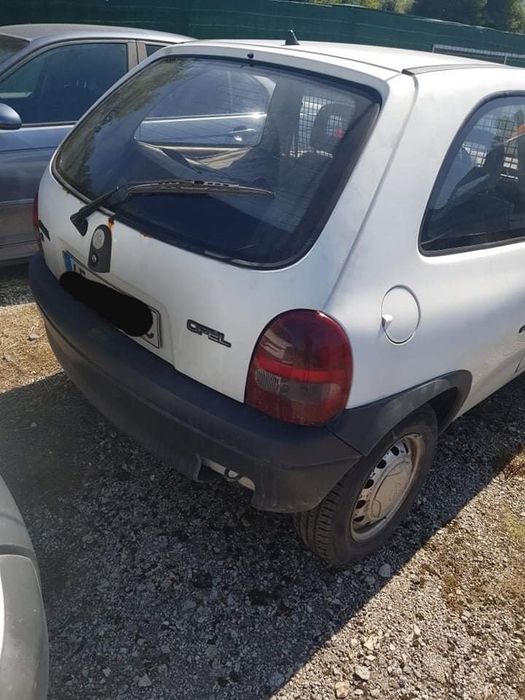 Opel corsa b 1.5d - Para Peças