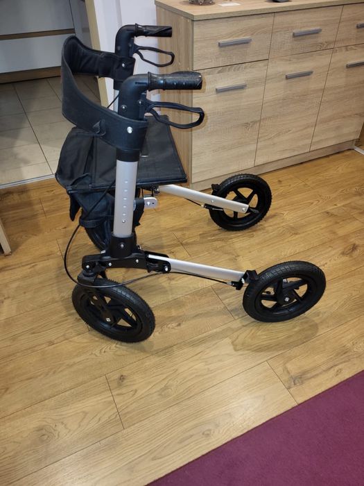 Terenowy chodzik  AT51036