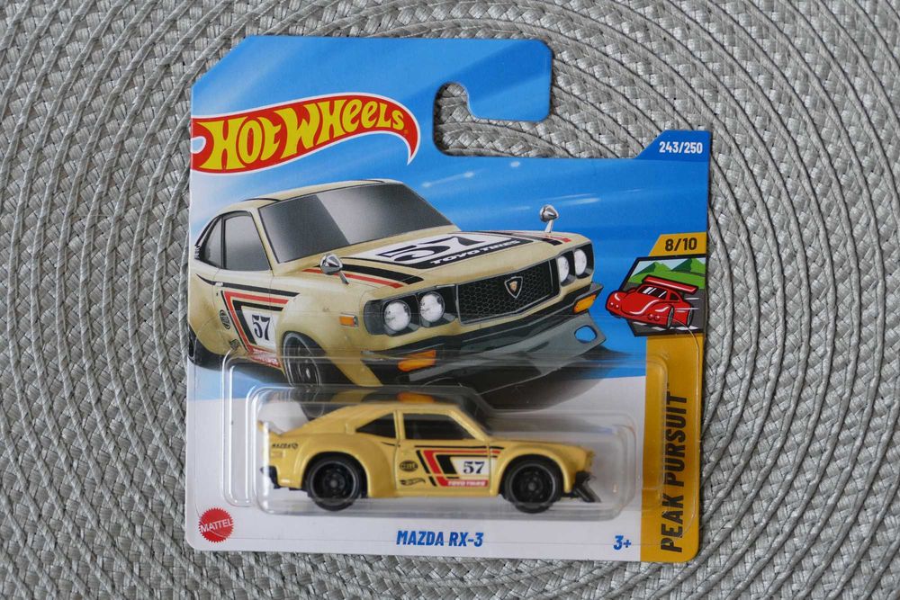 Hot Wheels autko "Resorak" MAZDA RX-3 edycja 2025r.