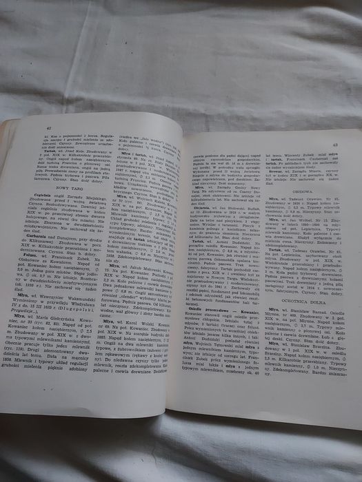 BOGDANOWSKI, KORNECKI- Katalog zabytków budownictwa przemysłowego w Po