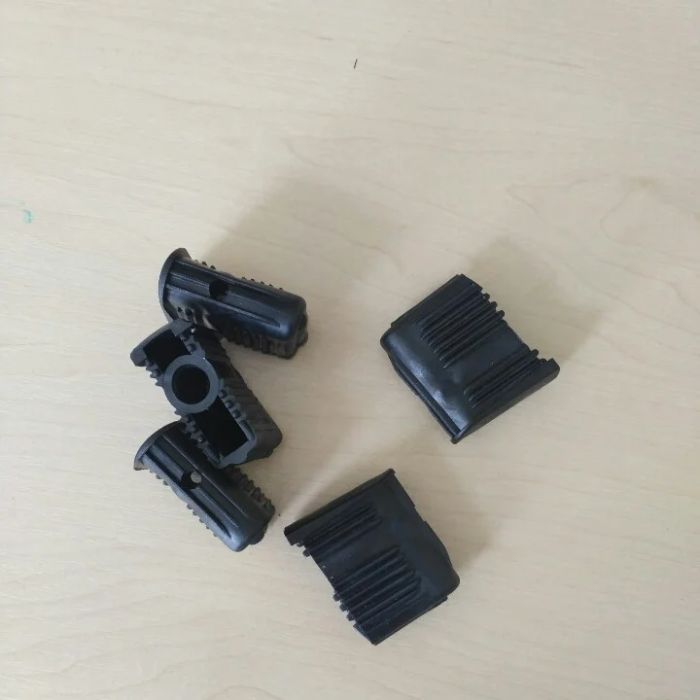 Заглушки для офисных кресел под ролики 10 - 11 мм (комплект 5 шт.)