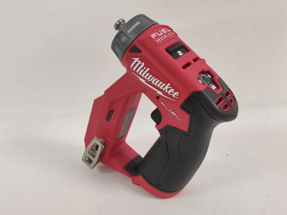 Дриль шуруповерт зі змінними патронами Milwaukee M12 FUEL 2505-20