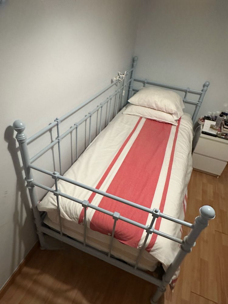 Vende-se cama 200x90