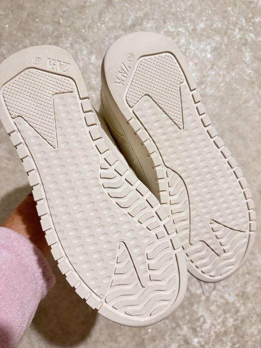 Кросівки хайтопи Zara 39 розмір