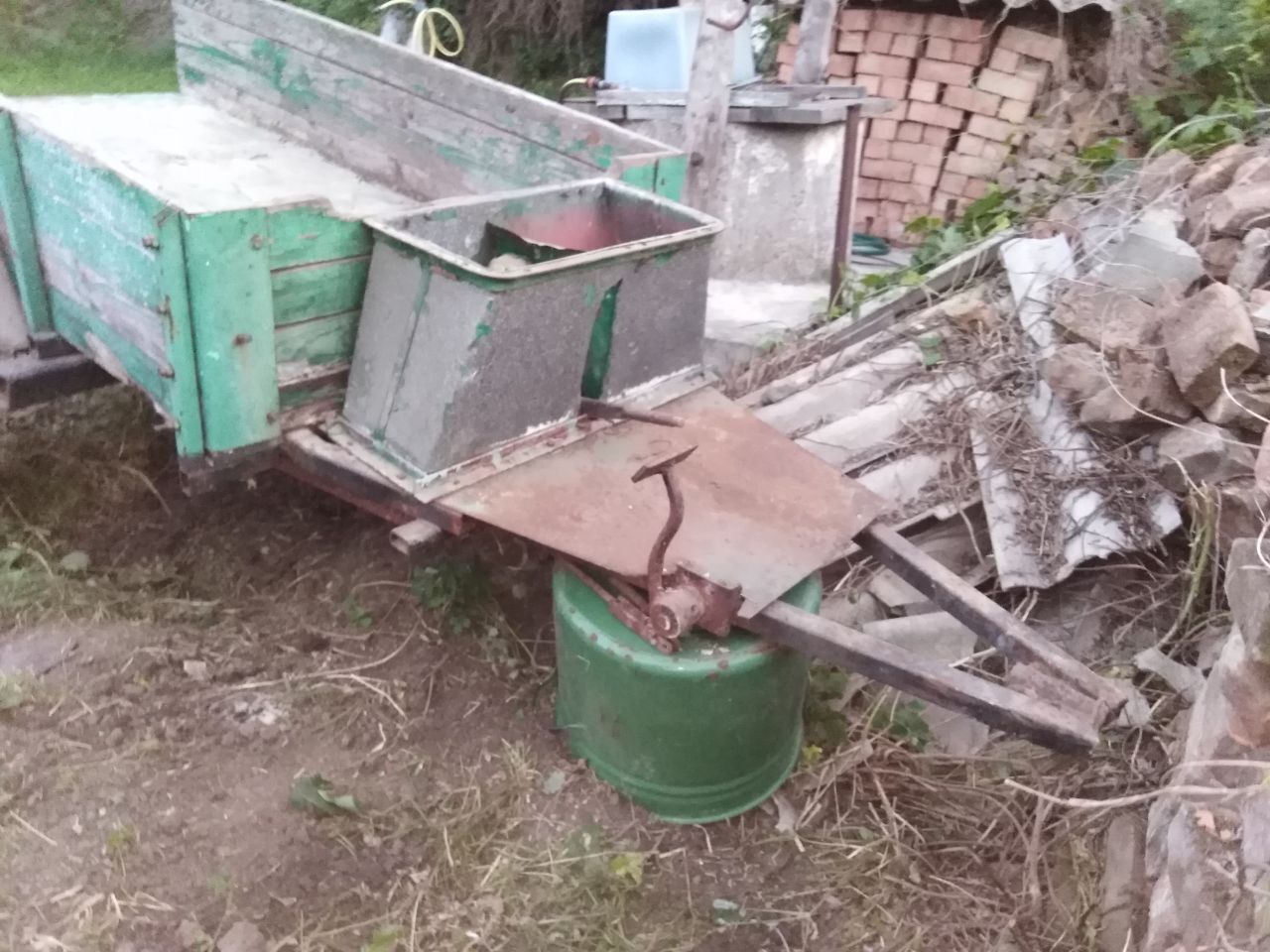 Продається причіп до мотоблоку