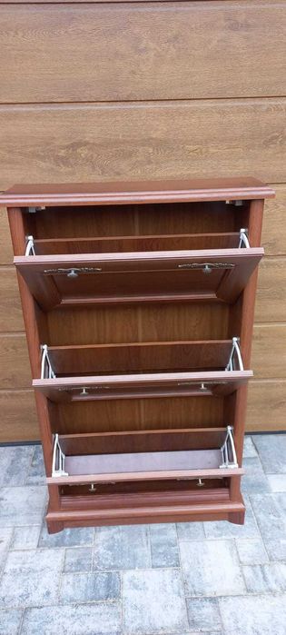 Szafka na buty - elegancka, stylowa