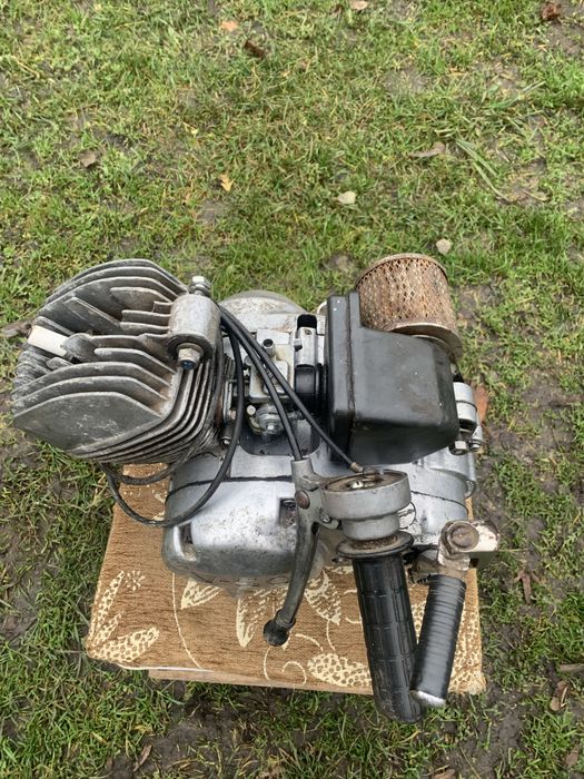 Продам мотор Карпати