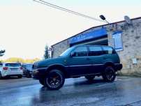 Nissan Terrano 2