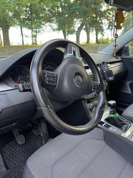 Volkswagen Passat 2012