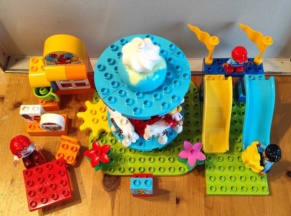 Lego Duplo 10841 Wesołe miasteczko/Karuzela, instrukcja