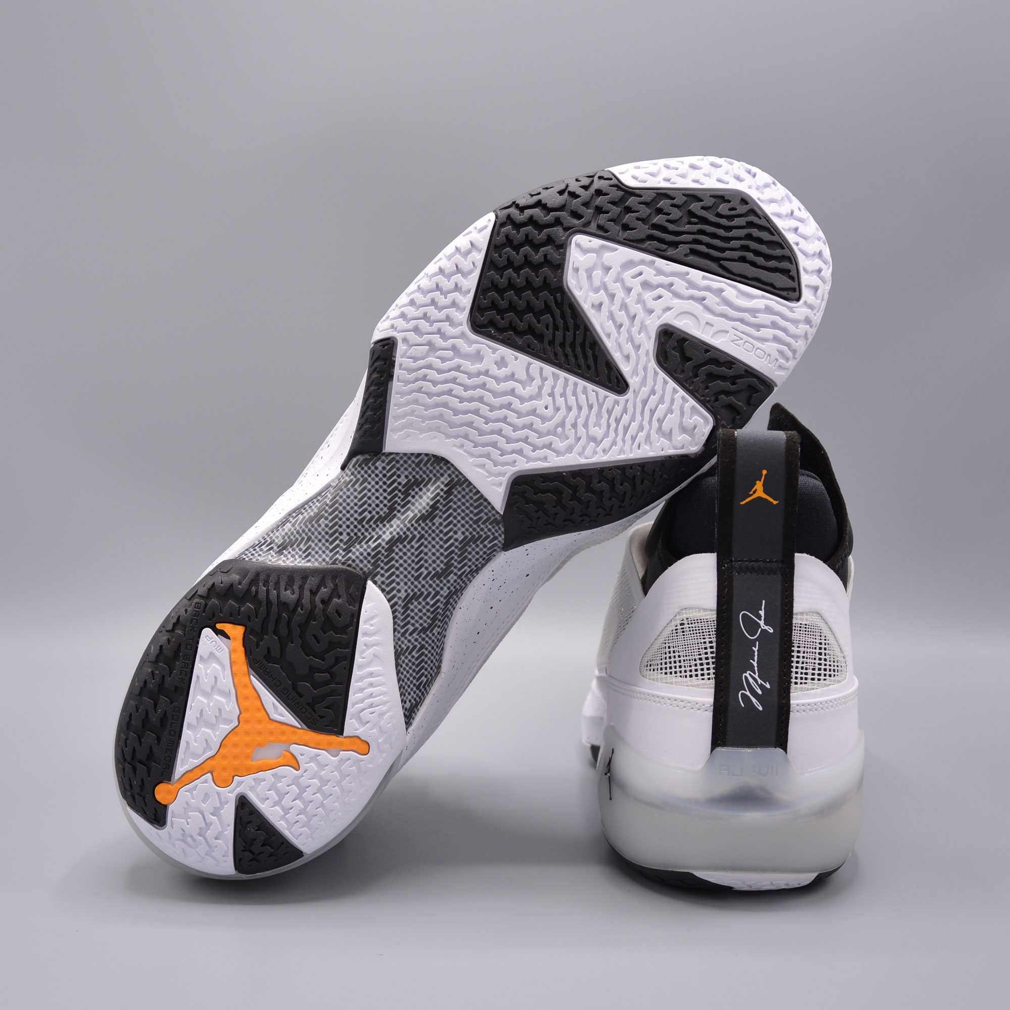 Кросівки Air Jordan XXXVII (37) Оригінал!! DD6958-108