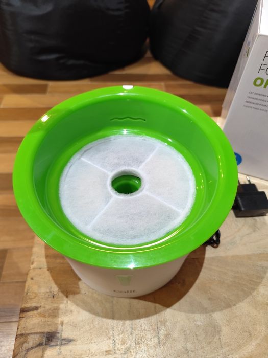 Catit fontanna do picia - poidło dla kota lub psa - 3L