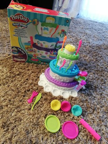 Play-Doh tort urodzinowy z akcesoriami