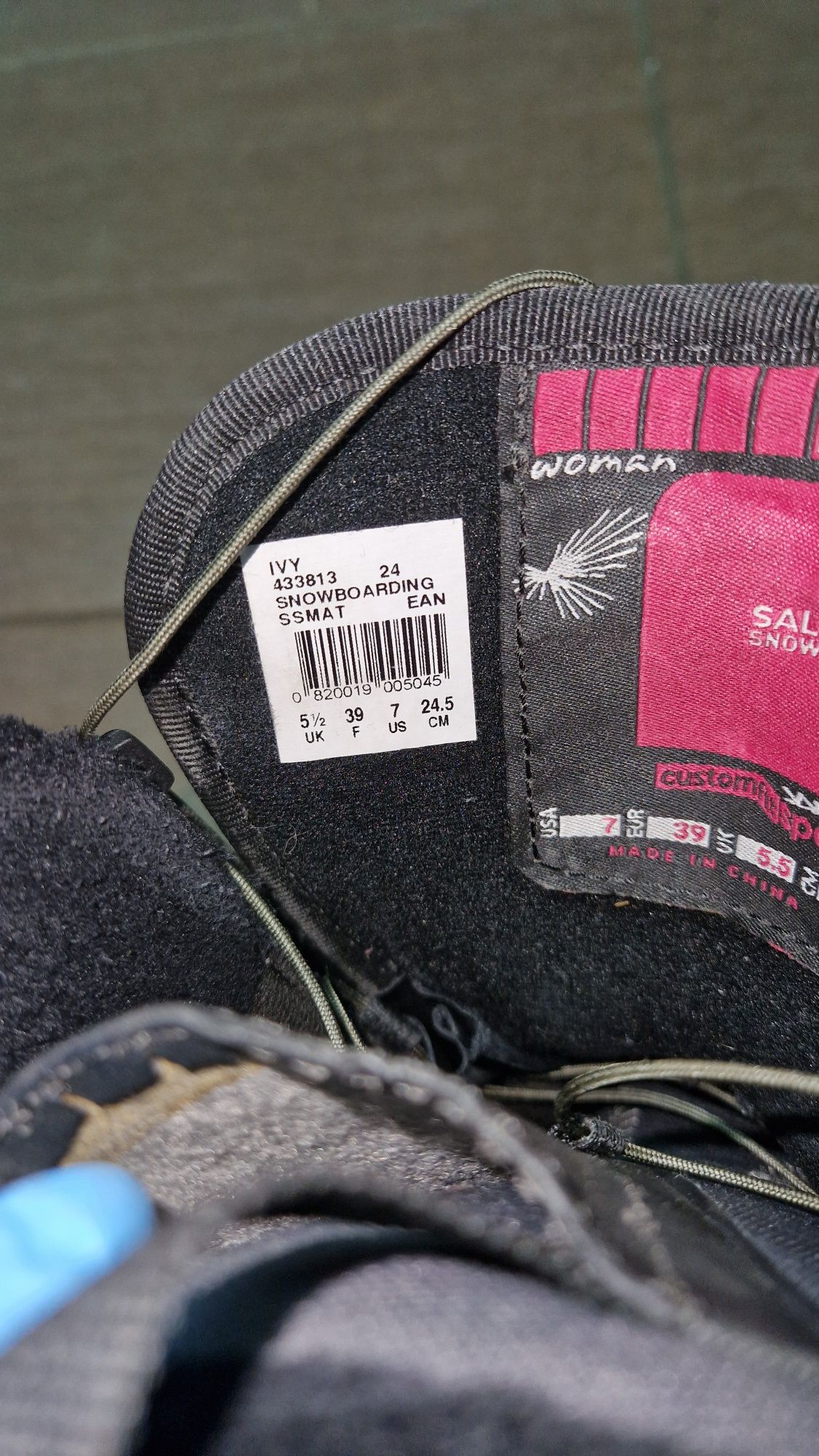 Damskie buty snowboardowe 24.5cm
