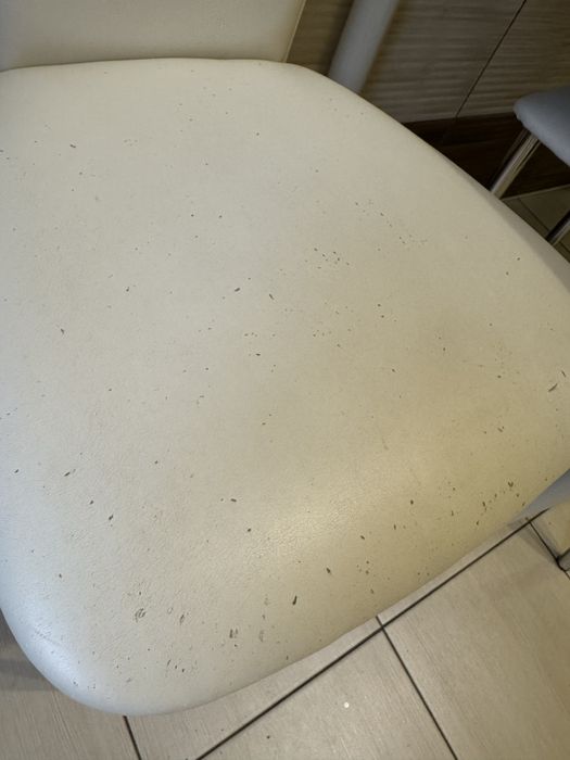 Стулья кухонные обеденные 4 шт