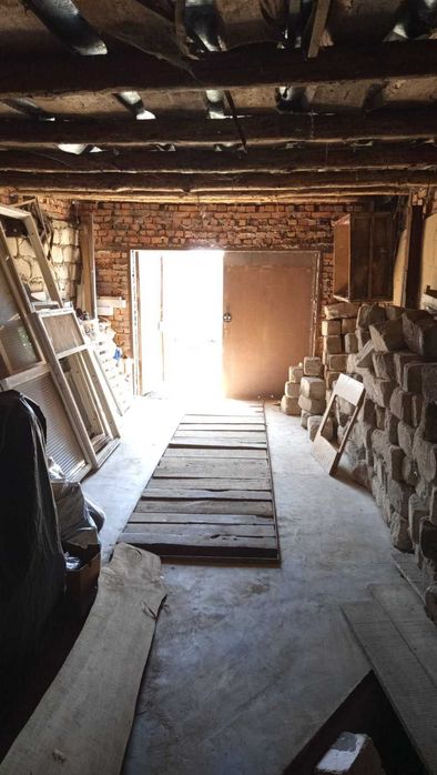 гараж по периметру