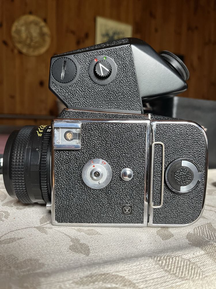 Вінтажний колекційний фотоапарат Київ 88 TTL