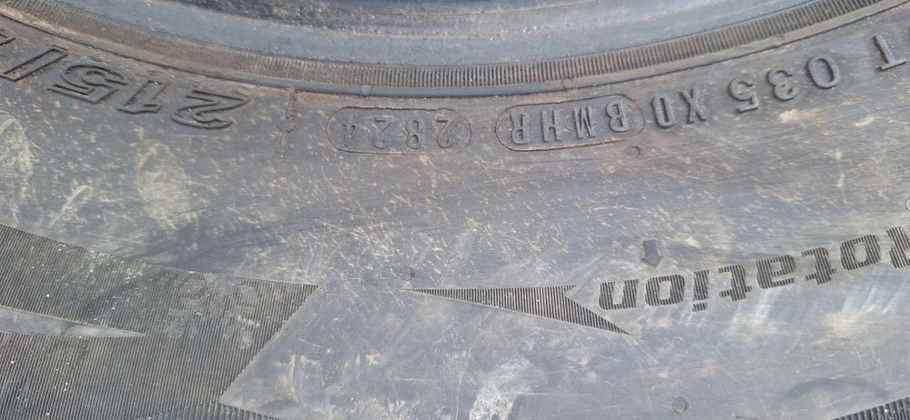 2 opony zimowe 215x70x16 Nexen