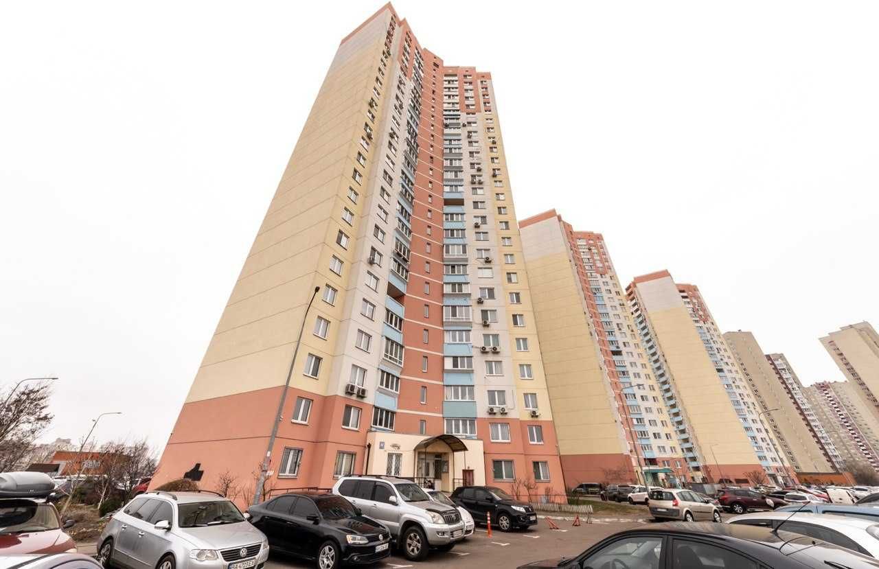 Без% Продаж 4-кімнат. квартири 81 м² на Троєщині, вул. Милославська, 2